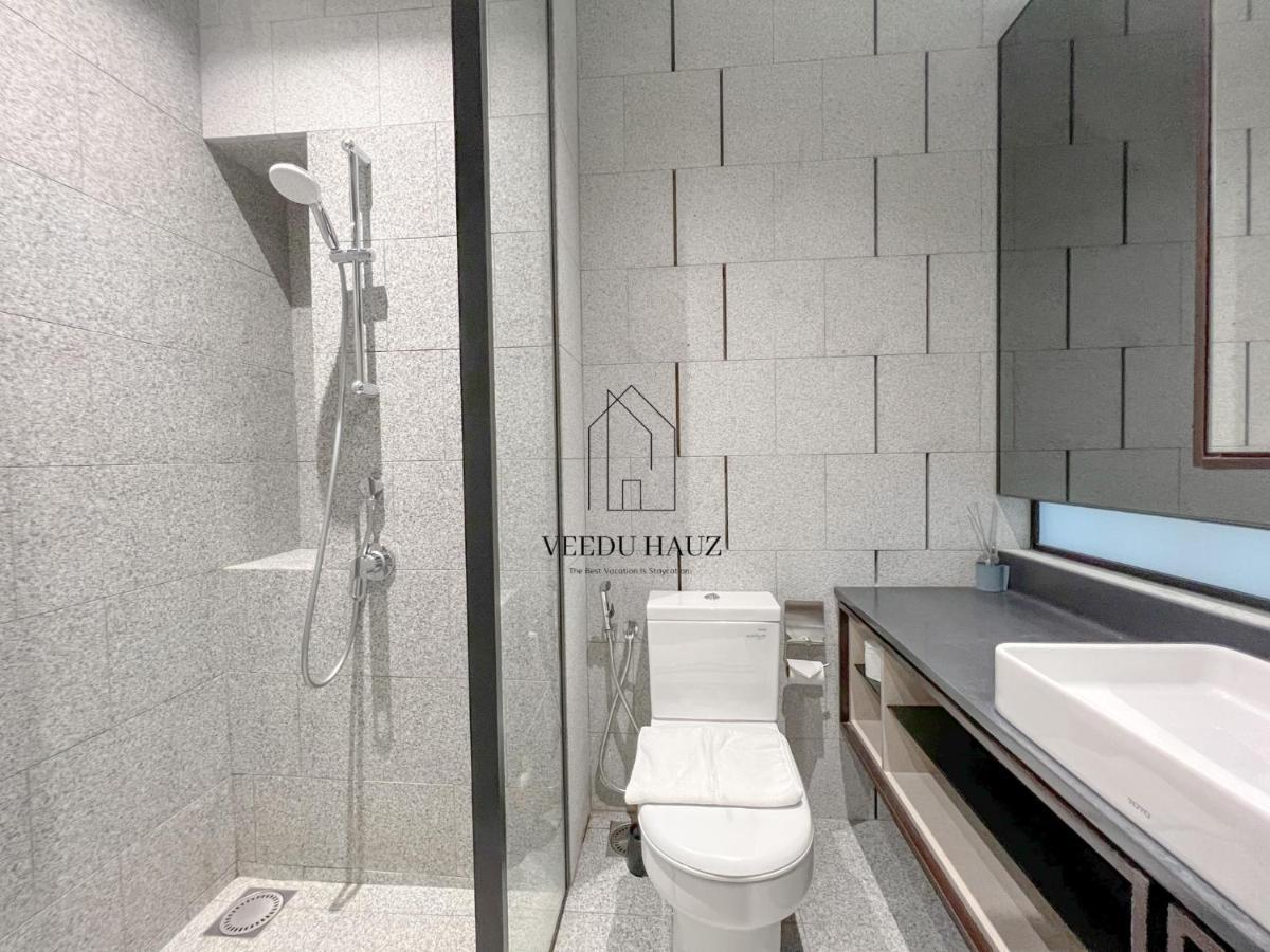 Scarletz Suites At Klcc By Veedu Hauz Kuala Lumpur Exterior foto